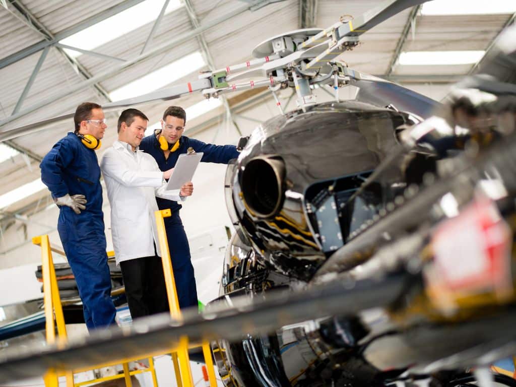 9 Safety Tips Every Helicopter Pilot Should Follow 3 maintain helicopter regularly