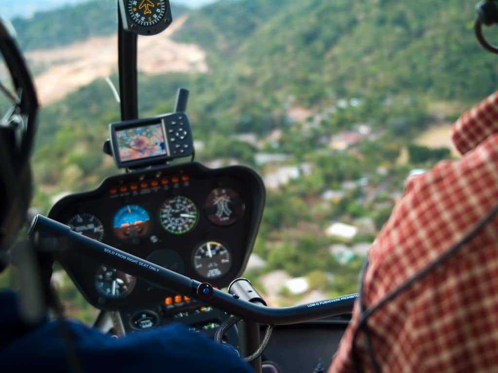 How Long Does It Take to Get a Helicopter License? 2 private helicopter pilot training