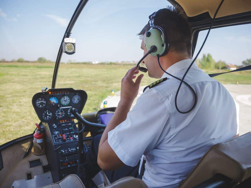 The Different Types of Helicopters 8 helicopter pilot license training requirements